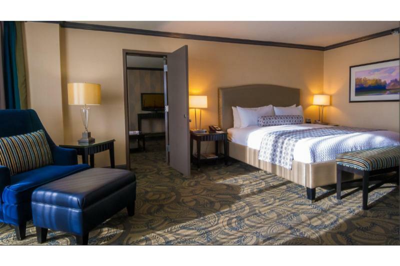 Crowne Plaza Costa Mesa Orange County By Ihg Hotel Ngoại thất bức ảnh
